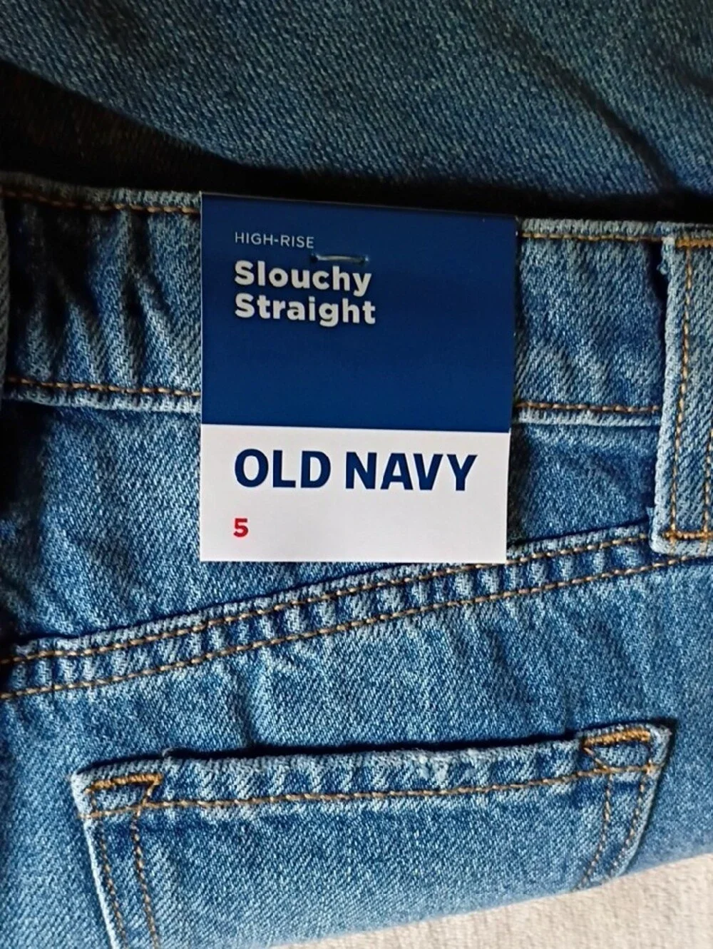 NWT Old Navy Kids  Medium Blue Straight-Leg Jeans